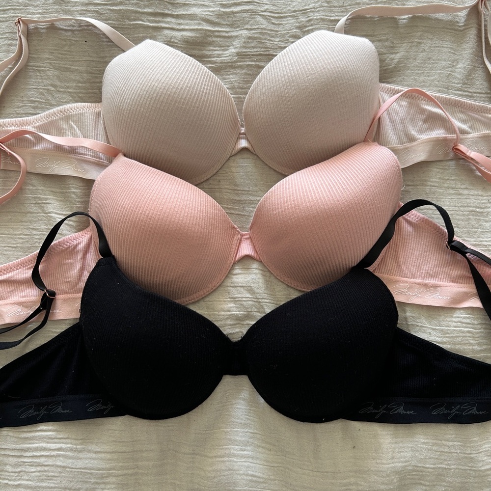 Marilyn Monroe Ribbed Push-Up Bra Set in Black, Blush, Ivory